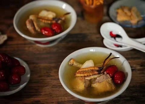 三類人不能吃冬蟲夏草，你知道這個(gè)事嗎