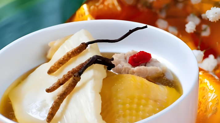 冬蟲(chóng)夏草的正確吃法：鮮蟲(chóng)草的獨(dú)特魅力與食用指南
