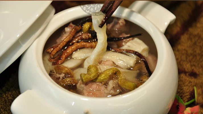 川貝冬蟲夏草雪梨怎么燉？潤肺滋補的詳細做法與竅門